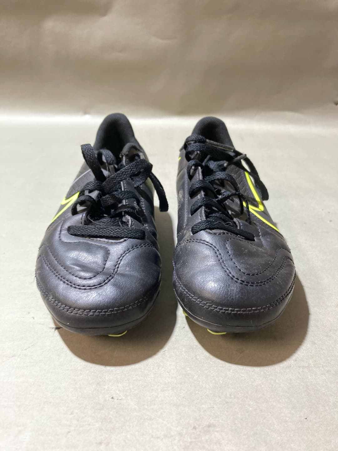 Nike Black Molded Stud Soccer Cleats Size US 11 - view 1